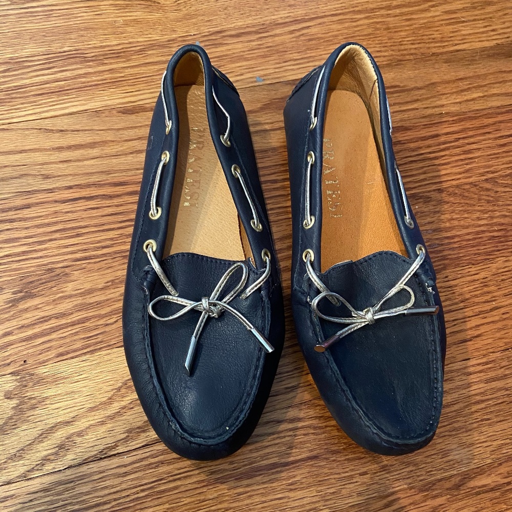 EUC PRATESI blue leather Italian loafers size 7